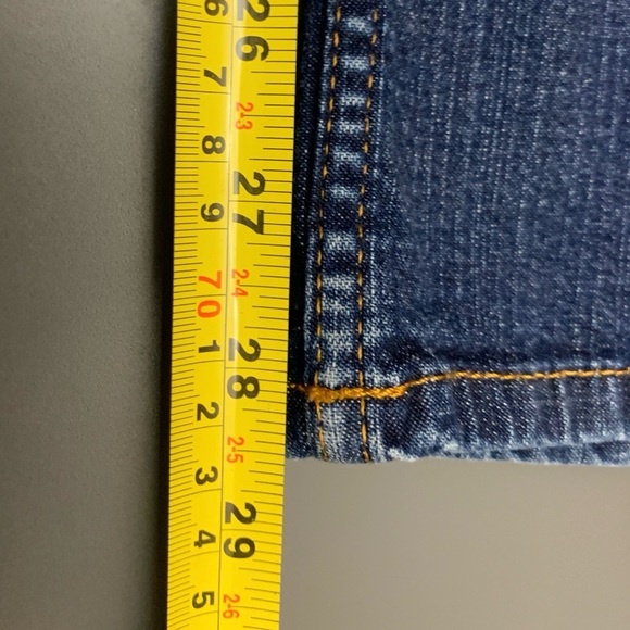 Chico’s Denim Jeans size 2 Short/12 Short Straight Leg Mid Rise Stretch 30”x28” - Picture 10 of 13
